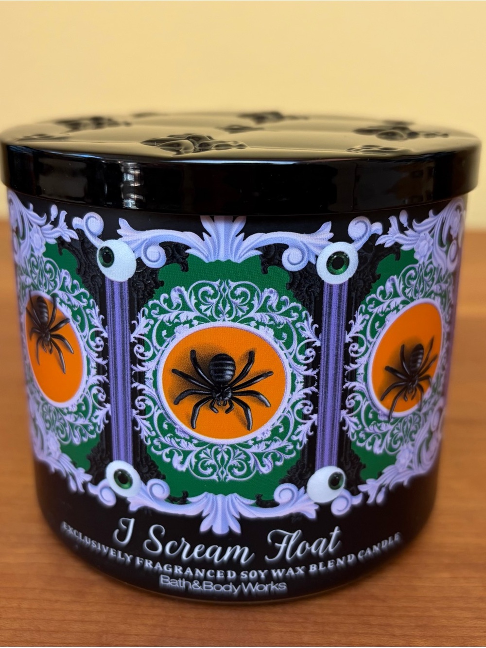 Bath and Body Works 3 Wick Candle I Scream Float 14.5 oz Halloween